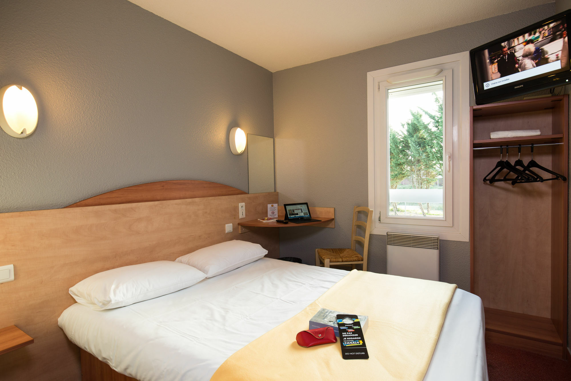 Kyriad Direct Orleans - La Chapelle St Mesmin Ngoại thất bức ảnh
